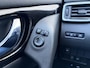 Nissan Qashqai 1.3 DIG-T N-Connecta / Trekhaak (  1500 kg ) / Voorstoelen verwarmd / Cruise control /