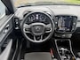 Volvo XC40 1.5 T2 R-Design | Stoel/stuur verwarming | Apple carplay/android auto | Adaptieve cruise | Volvo on call | Keyless entry/start | Pilot assist |