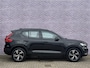 Volvo XC40 1.5 T2 R-Design | Stoel/stuur verwarming | Apple carplay/android auto | Adaptieve cruise | Volvo on call | Keyless entry/start | Pilot assist |
