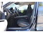 Volvo V60 B3 Essential Edition | Apple carplay/Android auto | Keyless start | Draadloze telefoonlader | Cruise control | 17 inch lichtmetalen velgen |