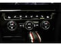 Volkswagen Golf 2.0 TSI GTI TCR | AKRAPOVIC | VIRTUAL COCKPIT | NAVIGATIE | APPLE | PDC | 19"