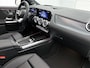 Mercedes-Benz EQA 250+ Business Solution AMG 71 kWh | Premium pakket | Nightpakket | AMG leder pakket | DISTRONIC | Panoramaschuifdak | 20 inch multispaaks lichtmetalen velgen | Smartphone integratie | 360° camera |