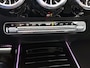 Mercedes-Benz EQA 250+ Business Solution AMG 71 kWh | Premium pakket | Nightpakket | AMG leder pakket | DISTRONIC | Panoramaschuifdak | 20 inch multispaaks lichtmetalen velgen | Smartphone integratie | 360° camera |