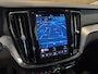 Volvo V60 2.0 T6 Plug-in hybrid AWD Essential Bright | Trekhaak | Camera | Stoel + Stuur verwaming | DAB | BLIS | Keyless |