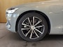 Volvo V60 2.0 T6 Plug-in hybrid AWD Essential Bright | Trekhaak | Camera | Stoel + Stuur verwaming | DAB | BLIS | Keyless |