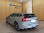 Volvo V60 2.0 T6 Plug-in hybrid AWD Essential Bright | Trekhaak | Camera | Stoel + Stuur verwaming | DAB | BLIS | Keyless |