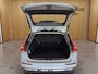 Volvo V60 2.0 T6 Plug-in hybrid AWD Essential Bright | Trekhaak | Camera | Stoel + Stuur verwaming | DAB | BLIS | Keyless |