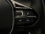 Peugeot 2008 1.2 PureTech 100 Allure Camera | Stoelverwarming | Navigatie | Carplay | Digitaal Dashboard | 17" Lichtmetaal | Leder/Stof | Achteruitrij camera | Airco (automatisch) | Cruise control