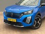 Peugeot 2008 1.2 PureTech 100 Allure Camera | Stoelverwarming | Navigatie | Carplay | Digitaal Dashboard | 17" Lichtmetaal | Leder/Stof | Achteruitrij camera | Airco (automatisch) | Cruise control