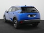 Peugeot 2008 1.2 PureTech 100 Allure Camera | Stoelverwarming | Navigatie | Carplay | Digitaal Dashboard | 17" Lichtmetaal | Leder/Stof | Achteruitrij camera | Airco (automatisch) | Cruise control