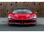 Ferrari SF90 Spider 4.0 V8 | 1e Eigenaar | Two-Tone | Lift | Carplay | AFS | Camera | HiFi | Carbon | Extracampionario |