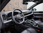 Porsche Cayenne Coupé 3.0 E-Hybrid | SportDesign | Sportuitlaatsysteem | 18-weg | 360° | Luchtvering |