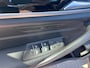 BMW 5-Serie 520i High Executive, head-up, 360 camera schuifdak