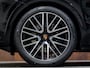 Porsche Cayenne 3.0 E-Hybrid Black Edition | Achterasbest. | Trekhaak | SportDesign | 18-weg | InnoDrive | Pano |