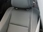 Mercedes-Benz CLA Shooting Brake 200 Business Solution AMG 58 kWh | Premium Pakket | Winterpakket | Nightpakket | Trekhaak | Massagefunctie | Smartphone integratie | Vast panoramadak | Sfeerverlichting | Sierelementen in aluminium | Verlichte grill |