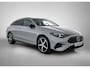 Mercedes-Benz CLA Shooting Brake 200 Business Solution AMG 58 kWh | Premium Pakket | Winterpakket | Nightpakket | Trekhaak | Massagefunctie | Smartphone integratie | Vast panoramadak | Sfeerverlichting | Sierelementen in aluminium | Verlichte grill |