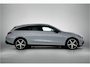 Mercedes-Benz CLA Shooting Brake 200 Business Solution AMG 58 kWh | Premium Pakket | Winterpakket | Nightpakket | Trekhaak | Massagefunctie | Smartphone integratie | Vast panoramadak | Sfeerverlichting | Sierelementen in aluminium | Verlichte grill |