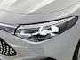 Mercedes-Benz CLA Shooting Brake 200 Business Solution AMG 58 kWh | Premium Pakket | Winterpakket | Nightpakket | Trekhaak | Massagefunctie | Smartphone integratie | Vast panoramadak | Sfeerverlichting | Sierelementen in aluminium | Verlichte grill |