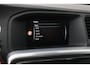 Volvo V60 Cross Country D4 Momentum | Automaat | Trekhaak | Cruise Control | 17 Inch