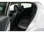 Mazda 2 1.5 e-SkyActiv-G Homura Aka met Driver Assistance pakket en dakspoiler : dealer onderhouden