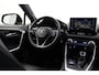 Toyota RAV4 2.5 Hybrid AWD Bi-Tone | Navigatie | Leder | JBL | Apple Carplay / Android Auto | Stoelverwarming | Keyless | Adaptive Cruise | Clima | Parkeersensoren voor/achter | Camera | 18 inch
