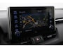 Toyota RAV4 2.5 Hybrid AWD Bi-Tone | Navigatie | Leder | JBL | Apple Carplay / Android Auto | Stoelverwarming | Keyless | Adaptive Cruise | Clima | Parkeersensoren voor/achter | Camera | 18 inch