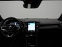Volvo XC40 T5 Ultimate Dark PHEV 262pk Dealer O.H. | Trekhaak Af Fabriek | Panodak | Camera | Harman / Kardon | Alcantara Sportstoelen Memory & Verwarmd | Apple Carplay | Navigatie | Stuur Verwarmd | Keyless | DAB | Virtual | 19"L.M |
