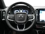 Volvo XC40 T5 Ultimate Dark PHEV 262pk Dealer O.H. | Trekhaak Af Fabriek | Panodak | Camera | Harman / Kardon | Alcantara Sportstoelen Memory & Verwarmd | Apple Carplay | Navigatie | Stuur Verwarmd | Keyless | DAB | Virtual | 19"L.M |