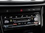 Volkswagen T-Roc 1.5 TSI 150pk DSG R-Line Navigatie Apple Carplay/Android Auto Parkeersensoren Camera Adaptive Cruise Control Elektrische achterklep Stoel- en stuurverwarming Climate Control Ledverlichting Virtual Cockpit
