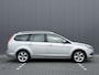 Ford Focus Wagon 1.6 Comfort | Nieuwe apk | Airco | Trekhaak | Dealer onderhouden
