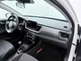 Kia Stonic 1.0 T-GDi MHEV DynamicLine Navi Pack - Navigatie - Camera - Climate control - Cruise control - Fabrieksgarantie tot 02-2029