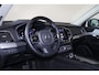 Volvo XC90 T8 Recharge AWD Ultimate Bright - Panorama/schuifdak - IntelliSafe Assist & Surround - Harman/Kardon audio - Adaptieve LED koplampen - Parkeercamera achter - Verwarmde voorstoelen, stuur & achterbank - Parkeersensoren voor & achter - Elektr. bedienb. voorstoelen met geheugen - Head up display - Draadloze tel. lader - Standkachel - Extra getint glas - 20' LMV