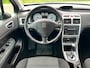 Peugeot 307 1.6-16V Premium // Automaat // Nieuwe APK !!