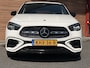 Mercedes-Benz GLA 250 e Business Solution AMG Black Optiek / Sfeerverlichting / Stoelverwarming / Camera