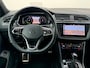 Volkswagen Tiguan 1.4 TSI eHybrid R-Line Pano HUD Black edition Camera Stoel+Stuurverwarming Dodehoekdetectie Lane assist Trekhaak