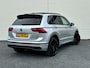 Volkswagen Tiguan 1.4 TSI eHybrid R-Line Pano HUD Black edition Camera Stoel+Stuurverwarming Dodehoekdetectie Lane assist Trekhaak