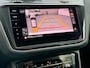 Volkswagen Tiguan 1.4 TSI eHybrid R-Line Pano HUD Black edition Camera Stoel+Stuurverwarming Dodehoekdetectie Lane assist Trekhaak
