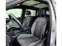 Volkswagen Tiguan 1.4 TSI eHybrid R-Line Pano HUD Black edition Camera Stoel+Stuurverwarming Dodehoekdetectie Lane assist Trekhaak