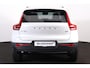 Volvo XC40 B3 Plus Dark - IntelliSafe Assist & Surround - 360º Camera - Harman/Kardon audio - Verwarmde voorstoelen & stuur - Parkeersensoren voor & achter - Elektr. bedienb. voorstoelen met geheugen links - Draadloze tel. lader - Standkachel - Extra getint glas - 18' LMV
