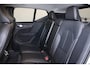 Volvo XC40 B3 Plus Dark - IntelliSafe Assist & Surround - 360º Camera - Harman/Kardon audio - Verwarmde voorstoelen & stuur - Parkeersensoren voor & achter - Elektr. bedienb. voorstoelen met geheugen links - Draadloze tel. lader - Standkachel - Extra getint glas - 18' LMV