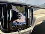 Volvo XC60 2.0 T8 Plug-in Hybrid AWD Plus Bright | Panoramadak | Harman Kardon Audio | Lichtmetalen Velgen 20 inch | 360 Graden Camera | LED Koplampen Adaptief | Elektrisch Verstelbare Voorstoelen | Apple Carplay | Android Auto | Stoelverwarming voor en achter