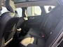Volvo XC60 2.0 T8 Plug-in Hybrid AWD Plus Bright | Panoramadak | Harman Kardon Audio | Lichtmetalen Velgen 20 inch | 360 Graden Camera | LED Koplampen Adaptief | Elektrisch Verstelbare Voorstoelen | Apple Carplay | Android Auto | Stoelverwarming voor en achter