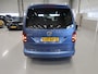 Volkswagen Caddy 1.4 TSI Highline Automaat Trekhaak afn. Leer/Alcantara App connect Camera Adaptieve Cruise control Xenon 2x Schuifdeur Extra getint glas Parkeerhulp Navigatie Sportvelgen Boekjes aanwezig Zeer nette staat