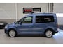 Volkswagen Caddy 1.4 TSI Highline Automaat Trekhaak afn. Leer/Alcantara App connect Camera Adaptieve Cruise control Xenon 2x Schuifdeur Extra getint glas Parkeerhulp Navigatie Sportvelgen Boekjes aanwezig Zeer nette staat