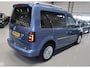 Volkswagen Caddy 1.4 TSI Highline Automaat Trekhaak afn. Leer/Alcantara App connect Camera Adaptieve Cruise control Xenon 2x Schuifdeur Extra getint glas Parkeerhulp Navigatie Sportvelgen Boekjes aanwezig Zeer nette staat