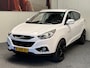 Hyundai ix35 1.6i GDI BUSINESS EDITION 19 INCH LMV NAVIGATIE CRUISE CONTROL CLIMATE CONTROL STOELVERWARMING BLUETOOTH TELEFOON KEYLESS GO ACHTERUITRIJCAMERA 19" LM VELGEN ZEER MOOI !!