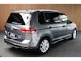 Volkswagen Touran 1.2 TSI Connected Series Panorama Dak - Trekhaak Electrice - Navigatie