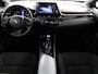 Toyota C-HR / C-HR+ 1.8 Hybrid Dynamic | Parkeersensoren | Stoelverwarming | Trekhaak | Dealer Onderhouden | Treeplanken |