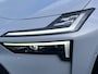 Polestar 4 Long Range Single motor Plus 100 kWh / Pano. dak / Elek. verstelbare stoelen / Voor+achter+stuur verwarmd / Harman Kardon / Pilot assist + ACC / Head-up display /