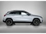 Mercedes-Benz EQA 250+ Business Solution AMG 71 kWh | Premium pakket | Winterpakket | Nightpakket | Trekhaak  | DISTRONIC | Panoramaschuifdak | 20 inch multispaaks lichtmetalen velgen | 360° camera |